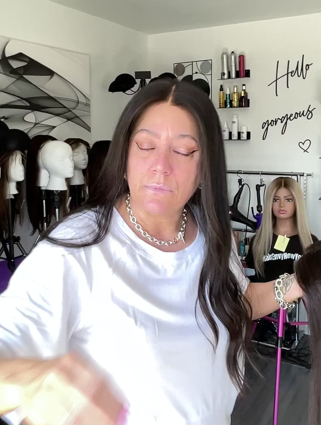 Shayna budget wig